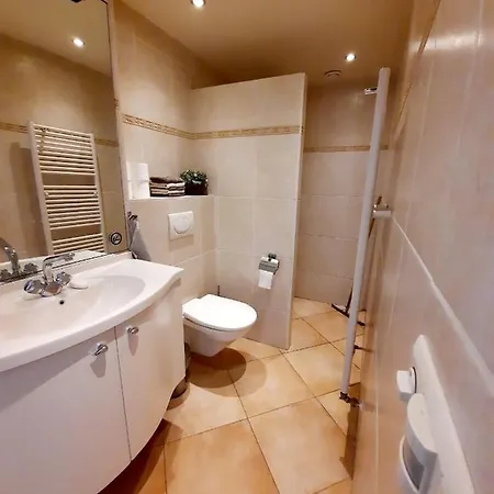 Zimmer Mit Fruehstueck De Graaff